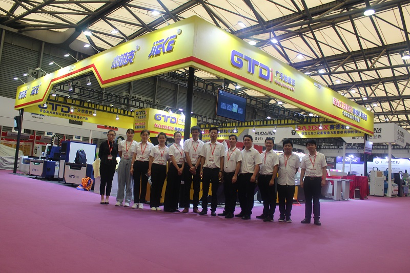 6163银河数控带您直击2020上海广告展展会现场